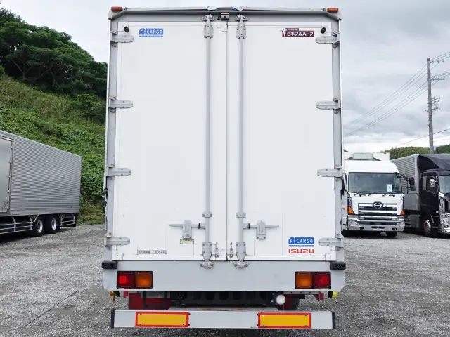 いすゞ フォワード SKG-FRR90S2(2WD)の写真10