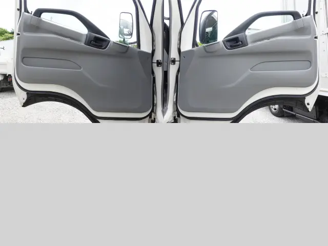 トヨタ ダイナ TKG-XZU710(2WD)の写真15