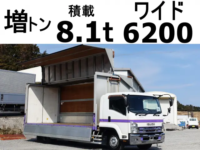 いすゞ フォワード LKG-FTR90S2(2WD)の写真1