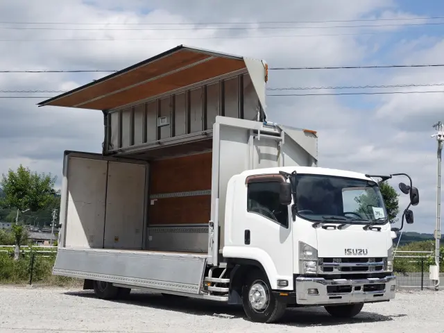いすゞ フォワード LKG-FTR90S2(2WD)の写真25