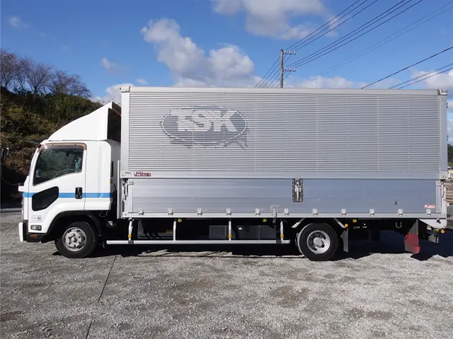 いすゞ フォワード SKG-FRR90S2(2WD)の写真9