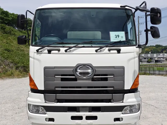 日野 プロフィア QPG-FS1AKDA(6x4)の写真3