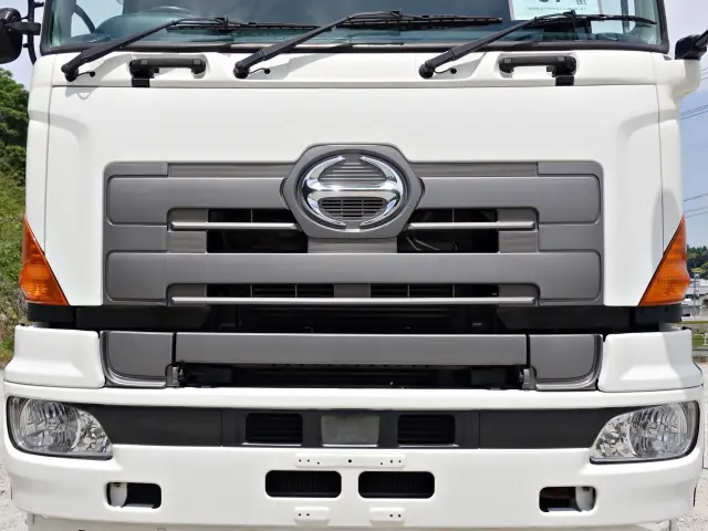 日野 プロフィア QPG-FS1AKDA(6x4)の写真4