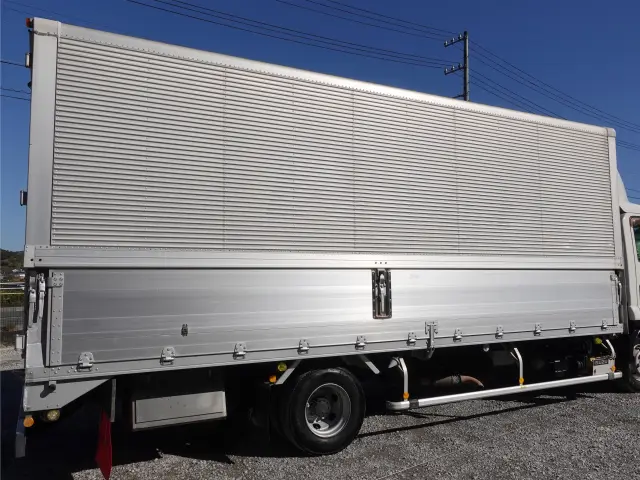 いすゞ フォワード SKG-FRR90S2(2WD)の写真5