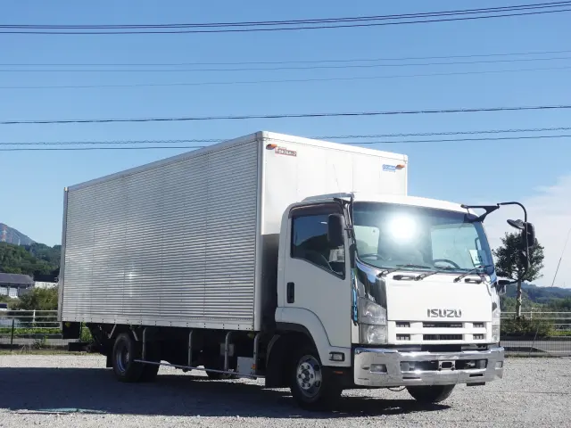 いすゞ フォワード TKG-FRR90S2(2WD)の写真22