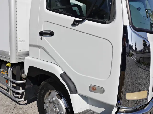 三菱 ファイター PJ-FK72FZ(2WD)の写真7