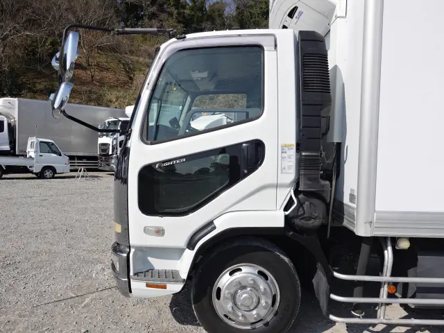 三菱 ファイター PJ-FK72FZ(2WD)の写真15