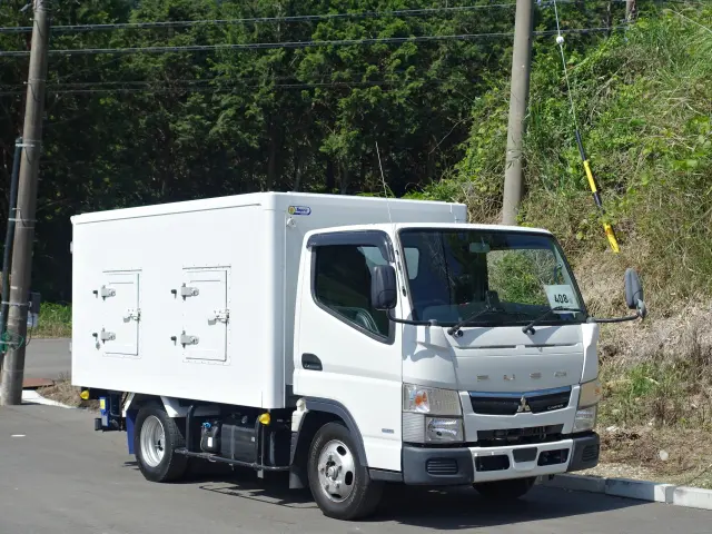 三菱 キャンター 2RG-FBA20(2WD)の写真20