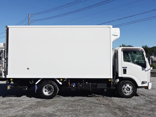 いすゞ エルフ 2RG-NPR88YN(2WD)の写真5