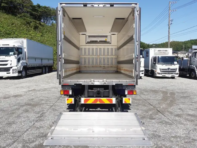 いすゞ エルフ 2RG-NPR88YN(2WD)の写真12