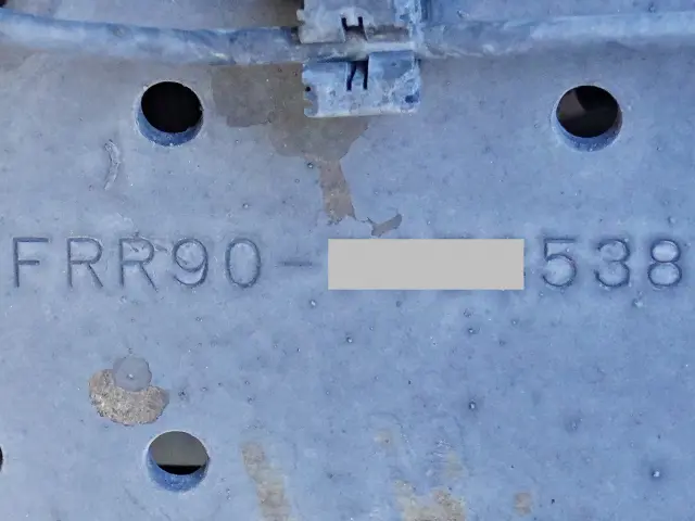 いすゞ フォワード TKG-FRR90T2(2WD)の写真16