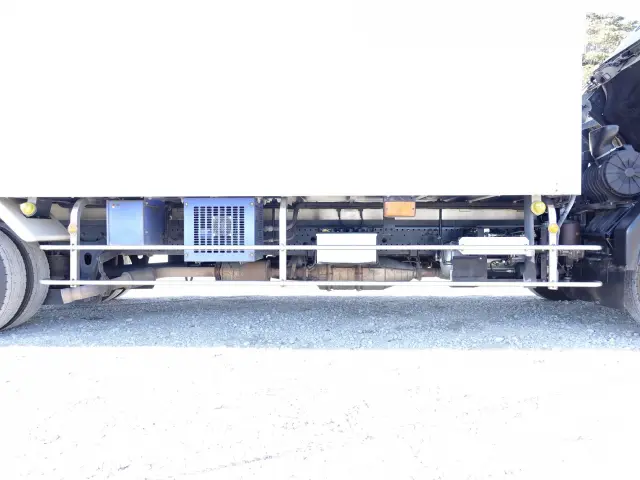 いすゞ フォワード TKG-FRR90T2(2WD)の写真17