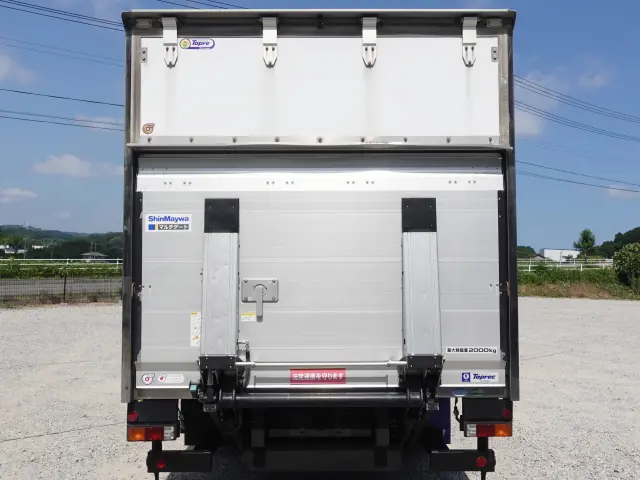 いすゞ エルフ TRG-LPR85AN(2WD)の写真7