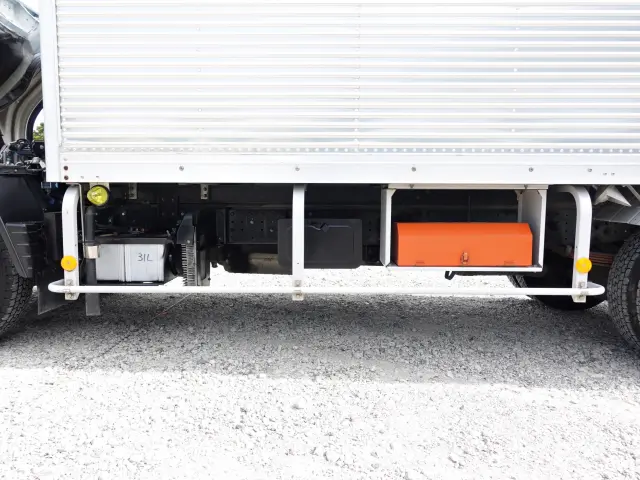 三菱 キャンター TKG-FEA50(2WD)の写真18