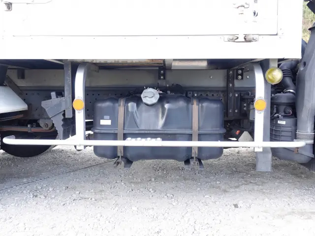 いすゞ エルフ TPG-NPR85AN(2WD)の写真20