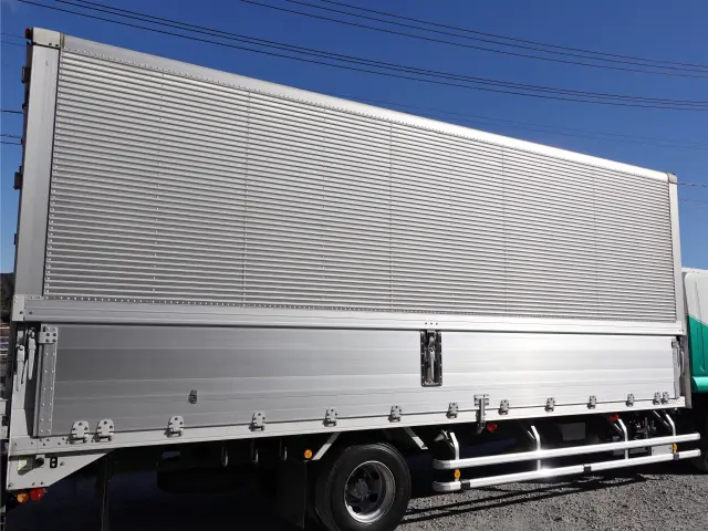 いすゞ フォワード TKG-FRR90S2(2WD)の写真8