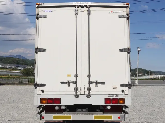 三菱 ファイター LKG-FK72FZ(2WD)の写真10