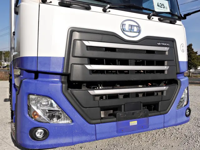 UD クオン 2PG-CG5CA(8x4)の写真6