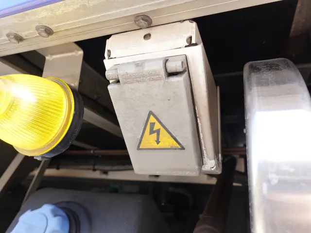 UD クオン 2PG-CG5CA(8x4)の写真29