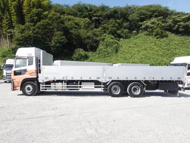 UD クオン LKG-CD5ZA(6x2)の写真9