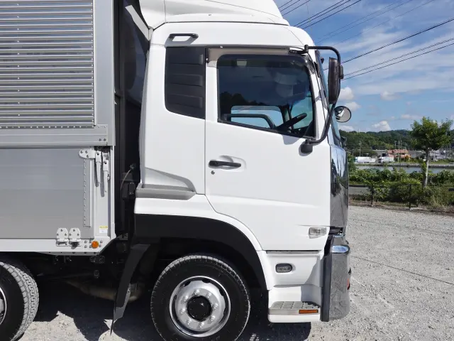 UD クオン QPG-CG5ZA(8x4)の写真4