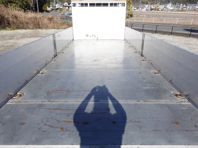 いすゞ フォワード TKG-FRR90S2(2WD)の写真14