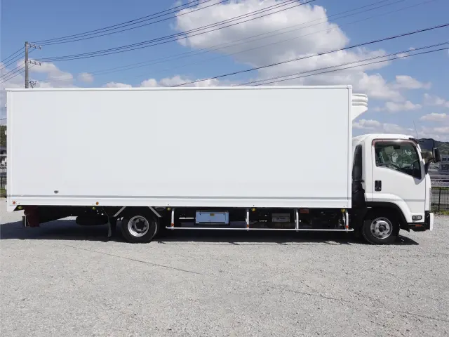 いすゞ フォワード TKG-FRR90T2(2WD)の写真10