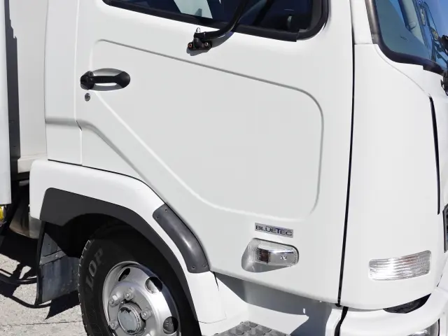 三菱 ファイター TKG-FK71F(2WD)の写真5