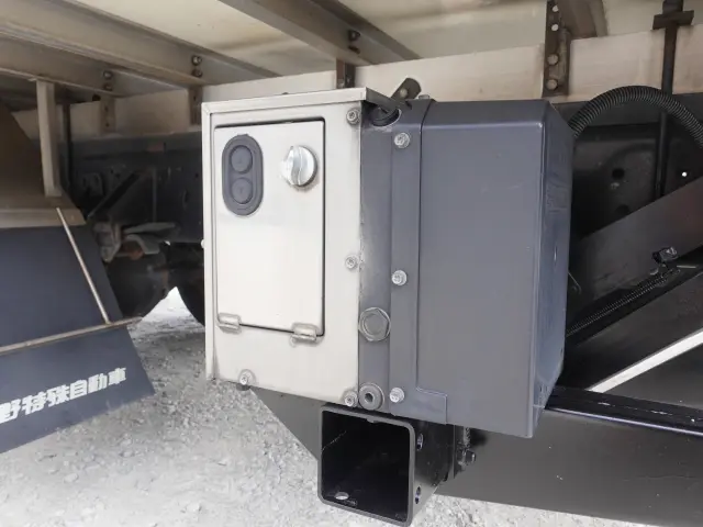 いすゞ フォワード 2PG-FRR90S1(2WD)の写真25