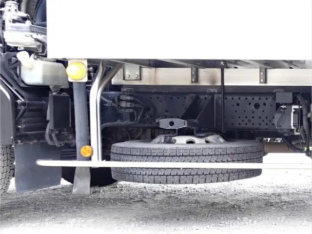 いすゞ フォワード 2PG-FRR90S1(2WD)の写真27