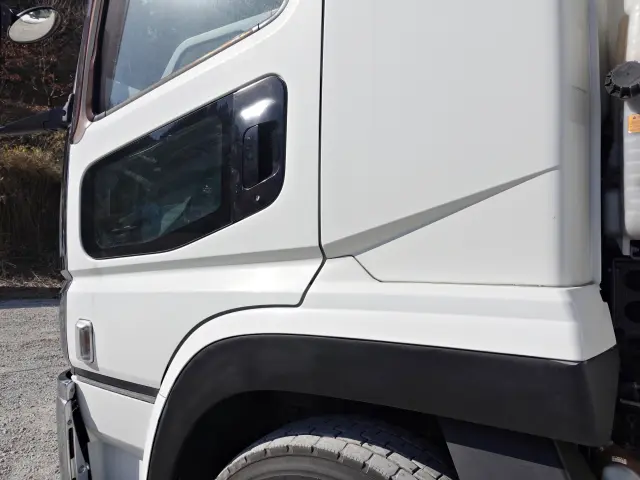 三菱 スーパーグレート QPG-FU64VZ(6x4)の写真14