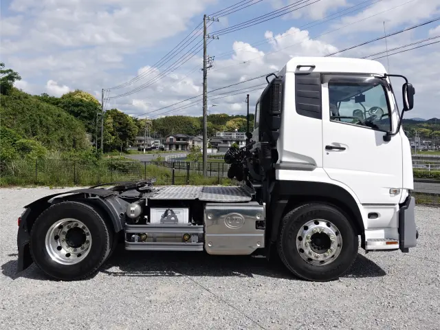 ＵＤ クオン 2RG-GK5DAB(2WD)の写真8
