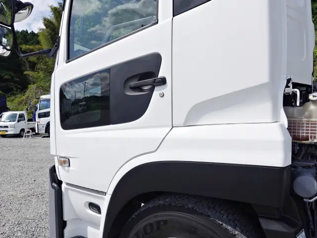 ＵＤ クオン 2RG-GK5DAB(2WD)の写真13