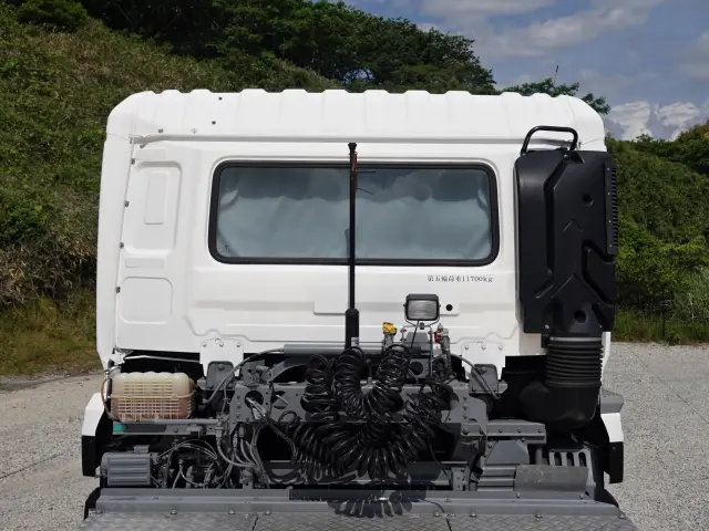 ＵＤ クオン 2RG-GK5DAB(2WD)の写真15