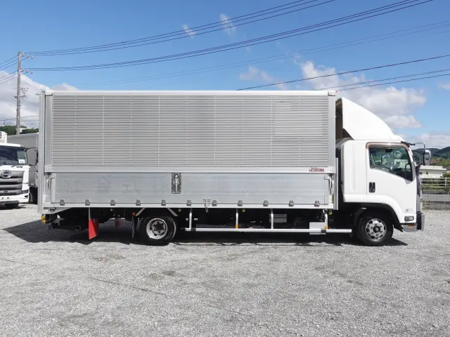 いすゞ フォワード TKG-FRR90T2(2WD)の写真5