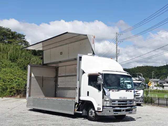 いすゞ フォワード TKG-FRR90T2(2WD)の写真26