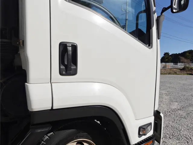 いすゞ フォワード PKG-FRR90S2(2WD)の写真7