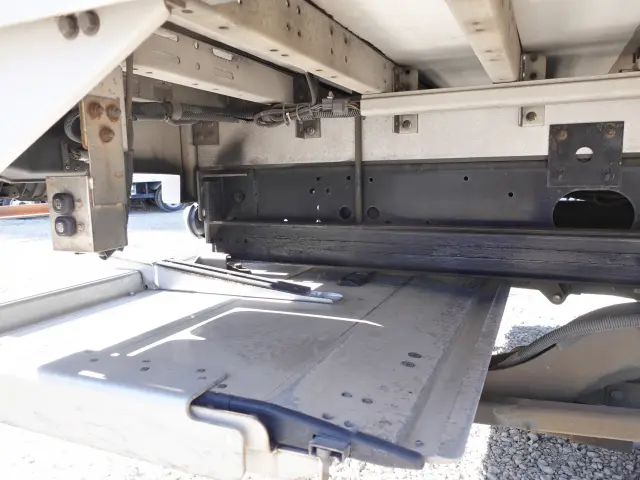 いすゞ フォワード PKG-FRR90S2(2WD)の写真27