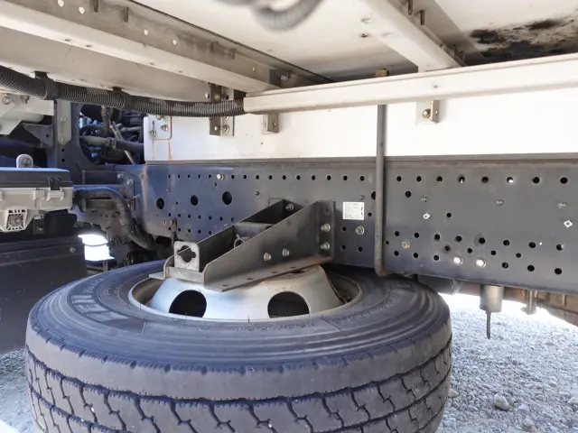 いすゞ フォワード PKG-FRR90S2(2WD)の写真31