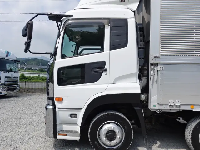 UD クオン QPG-CG5ZA(8x4)の写真9