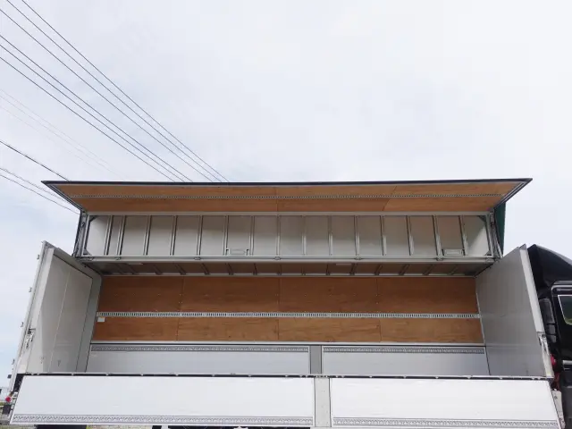 UD クオン 2PG-CD5CA(6x2)の写真15