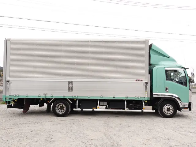 いすゞ フォワード 2RG-FRR90T2(2WD)の写真8