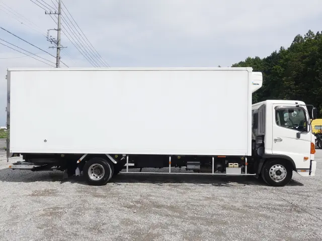 日野 レンジャー TKG-FC9JLAA(2WD)の写真9