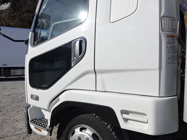 三菱 ファイター PDG-FK62FZ(2WD)の写真12