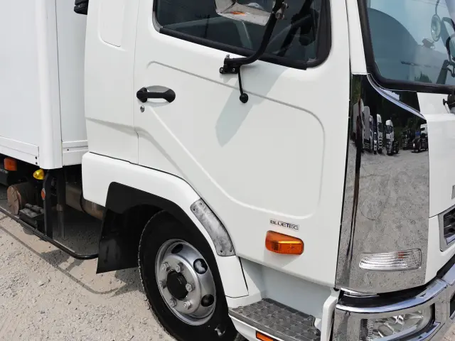 三菱 ファイター TKG-FK61F(2WD)の写真6