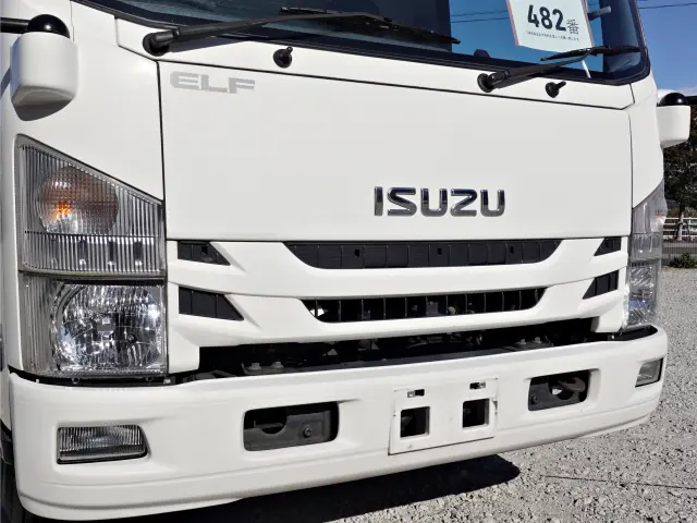 いすゞ エルフ 2RG-NPR88YN(2WD)の写真5