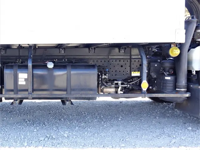 いすゞ エルフ 2RG-NPR88YN(2WD)の写真20