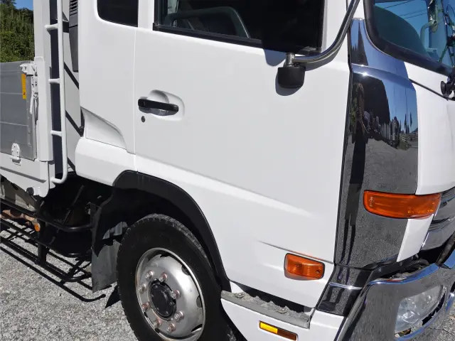 UD コンドル QKG-PK38LH(2WD)の写真6