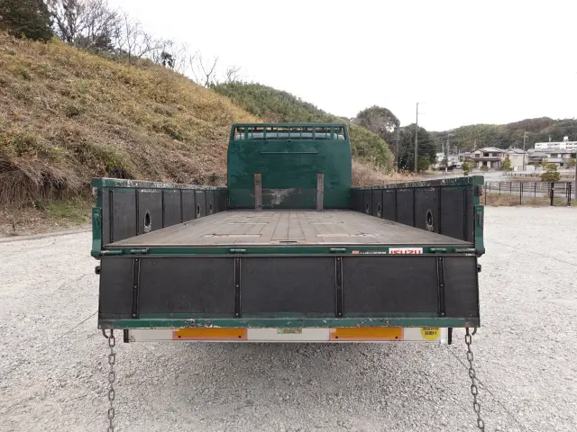 いすゞ フォワード LKG-FTR90S2(2WD)の写真17