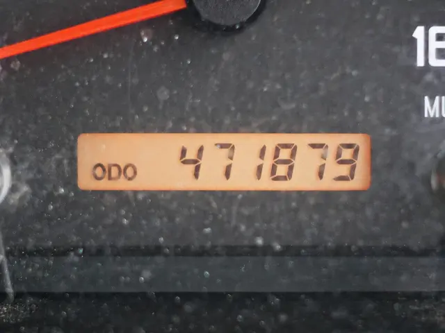 いすゞ フォワード LKG-FTR90S2(2WD)の写真28